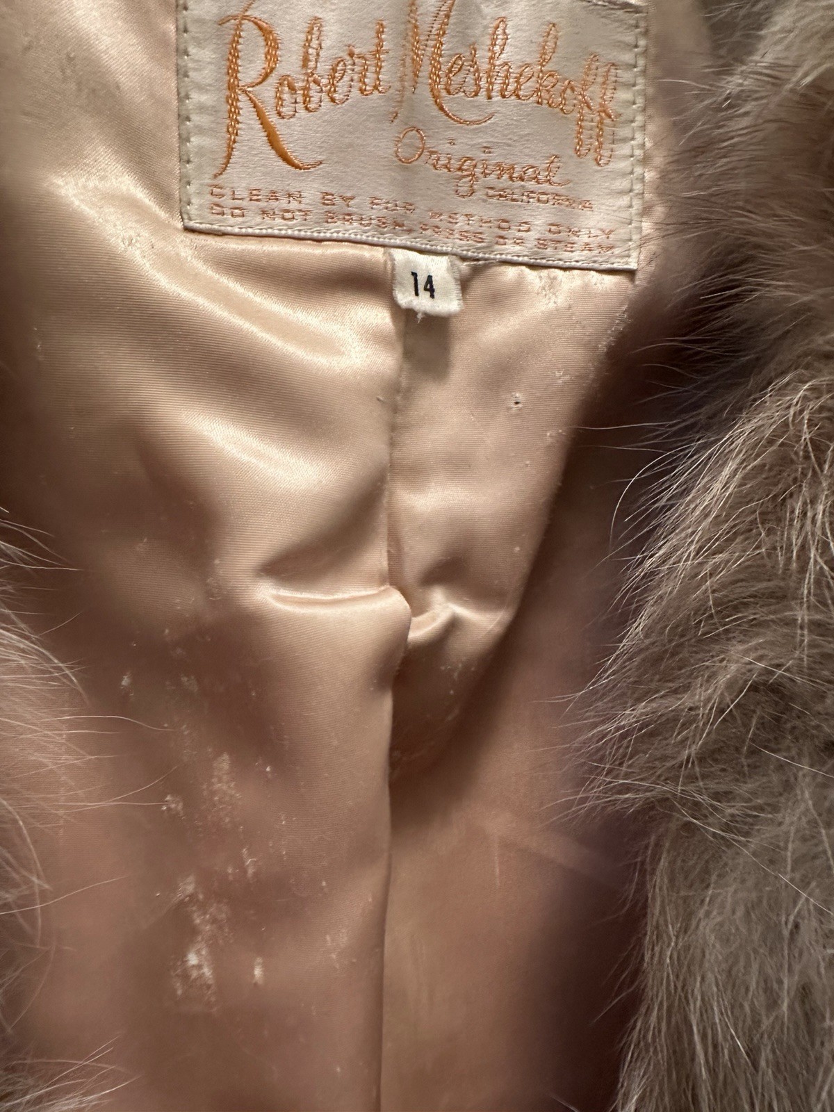 Well-Preserved Vtg 70’s Coat. Gray Leather/Satin. Good Condition. Size L 14