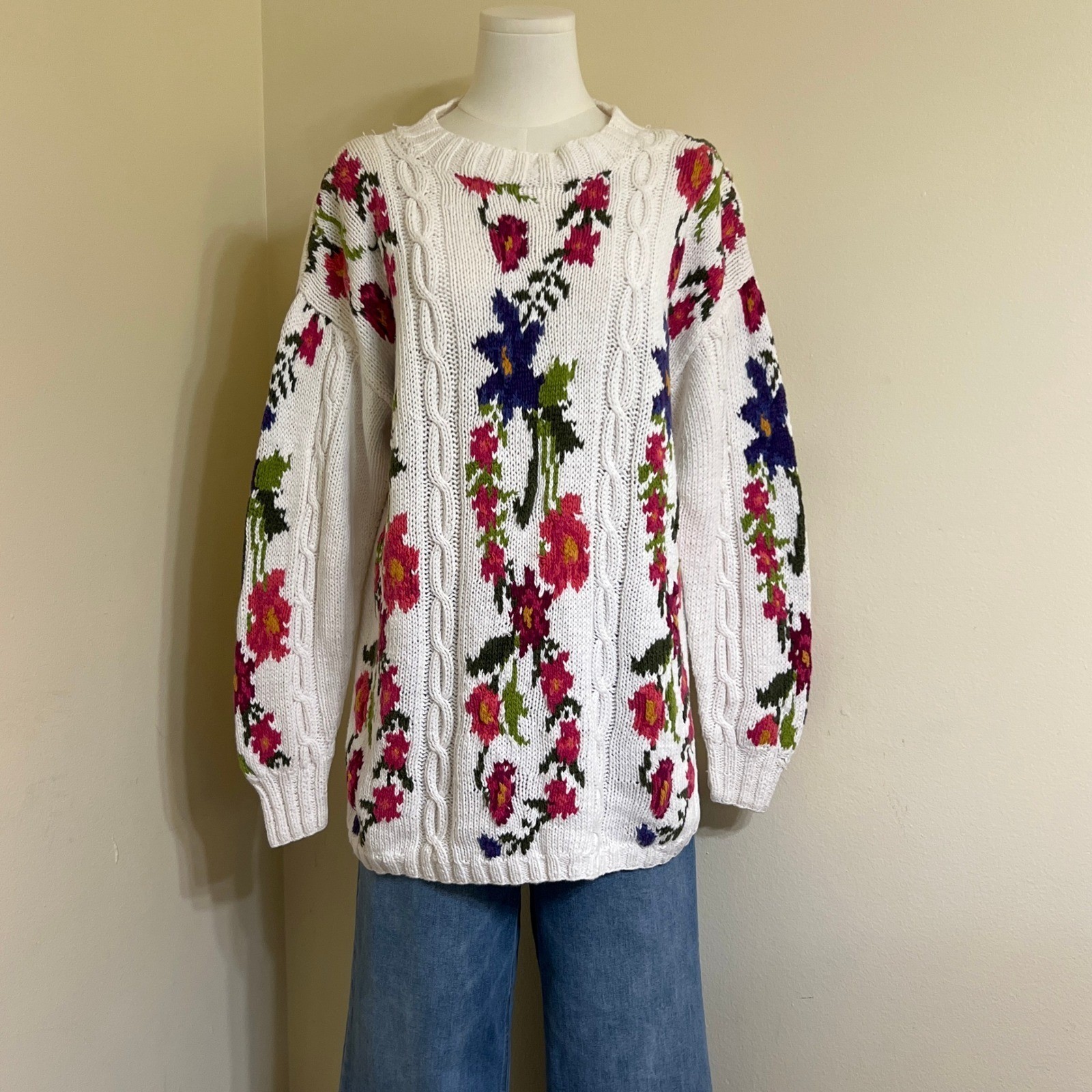 Vintage Express Handknitted Floral Cable Knit Sweater Womens Large White Ramie