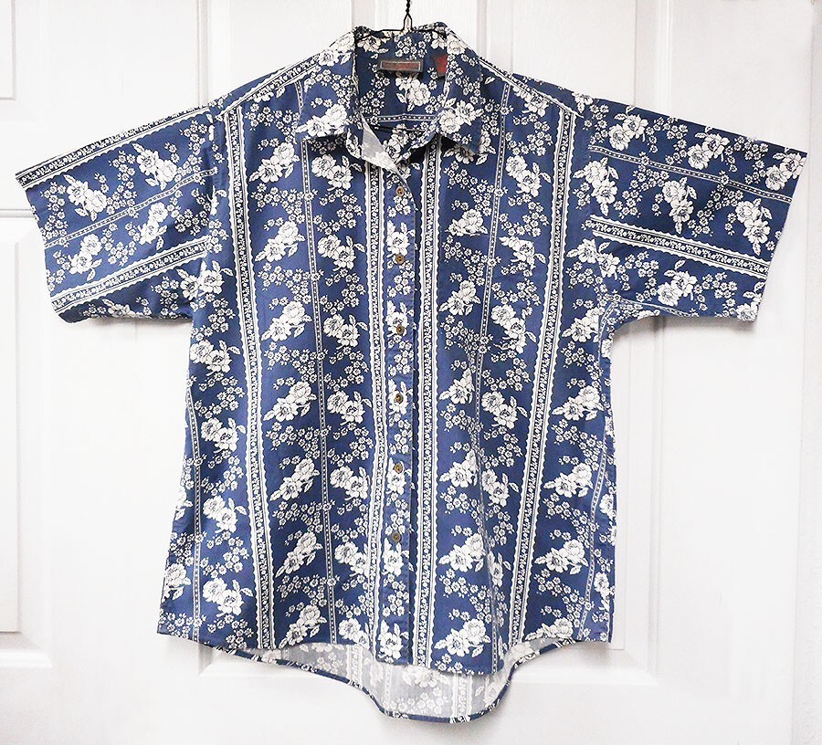 Vintage LIZ BAKER Button HAWAIIAN style Shirt Blue w/ white florals – Womens 20W