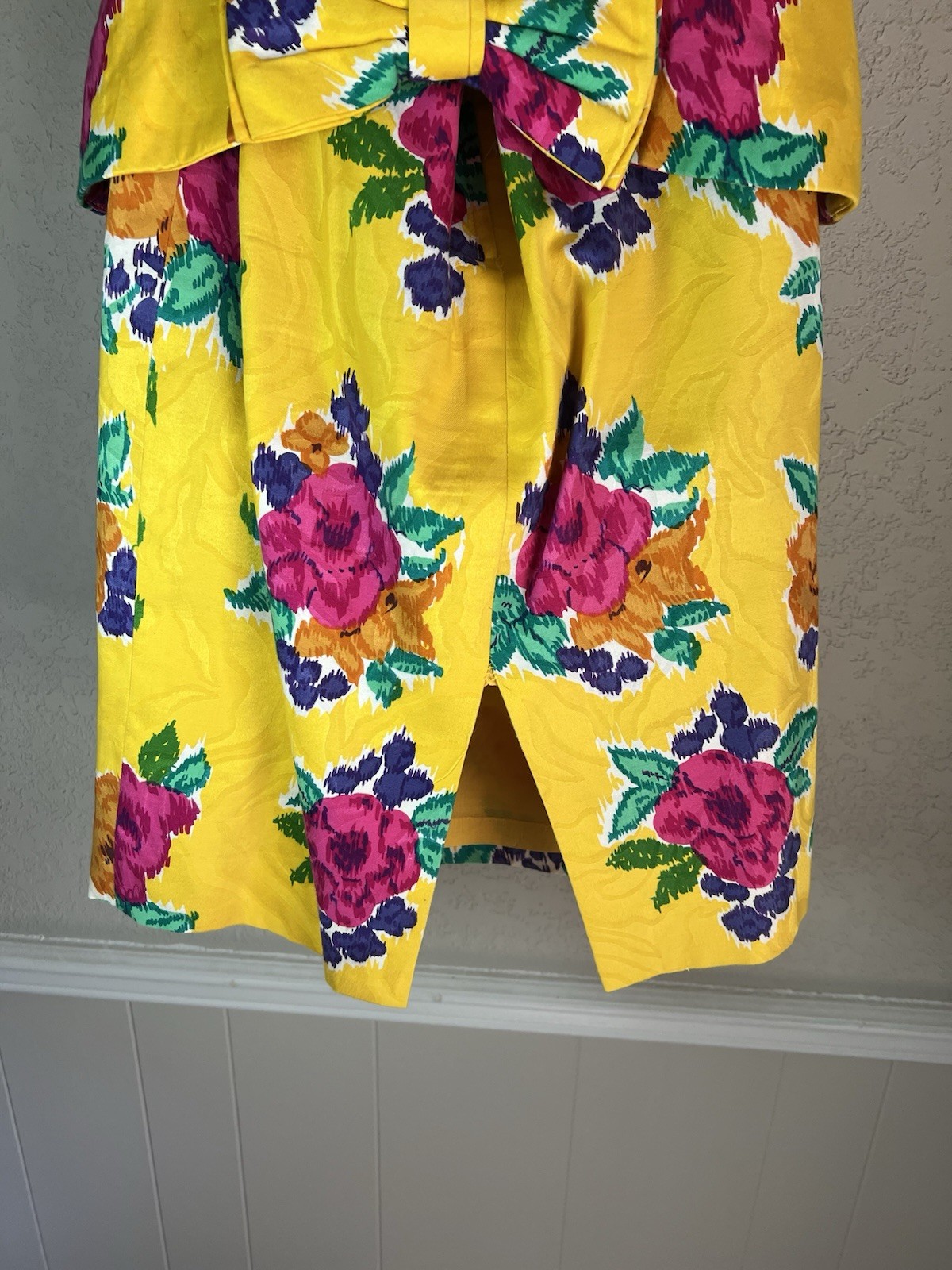Vintage Raul Blanco Floral 2 Piece Skirt Suit Set Yellow Bow Avant Garde 8