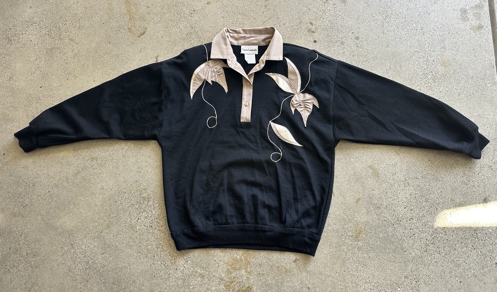 Vintage Pierre Lamonte Black Acrylic Floral Embroidered Button Sweater Size L