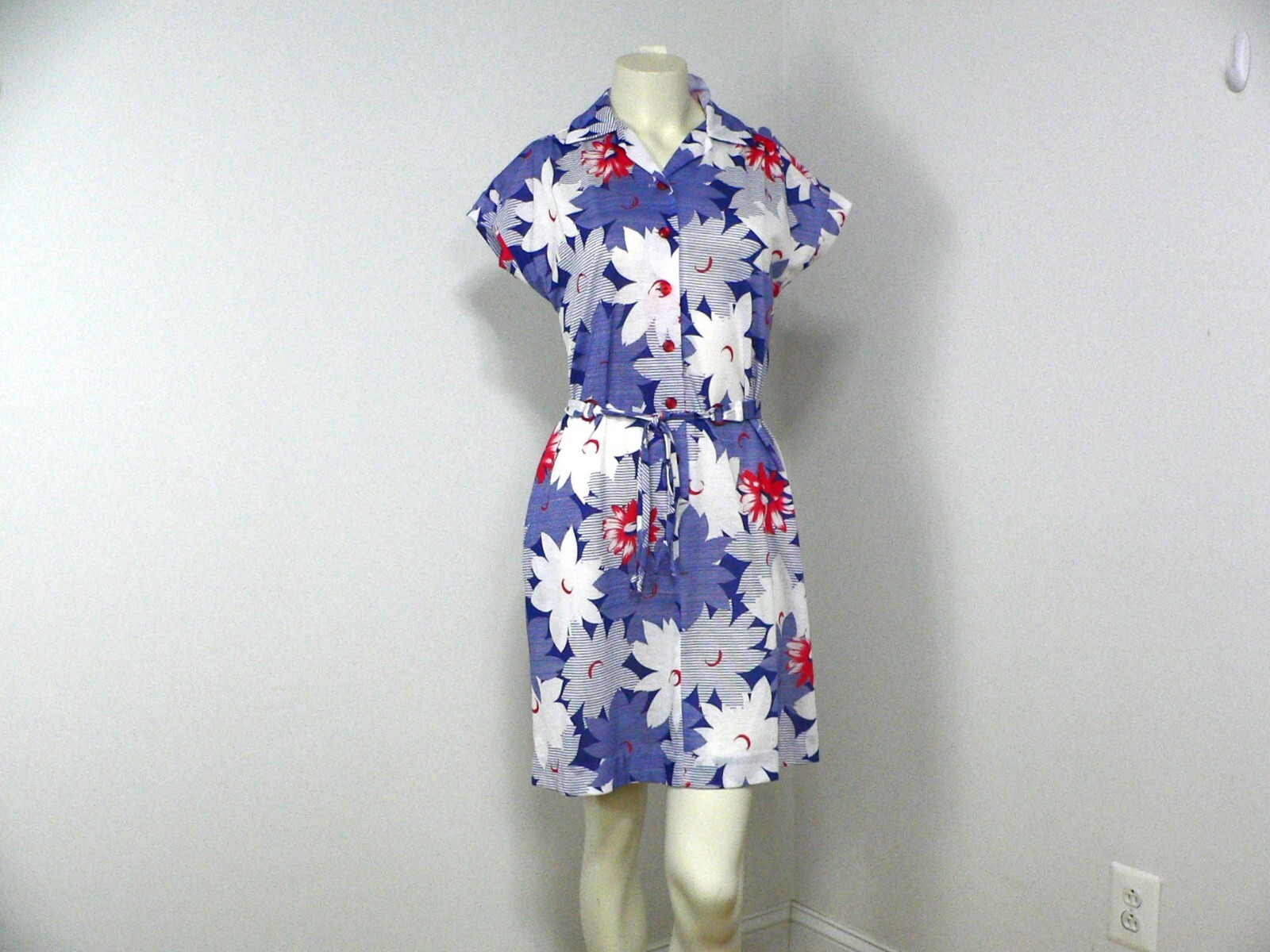 Vintage 1960’s – 70’s A Nancy Frock Red, White, Blue Flower Summer Dress
