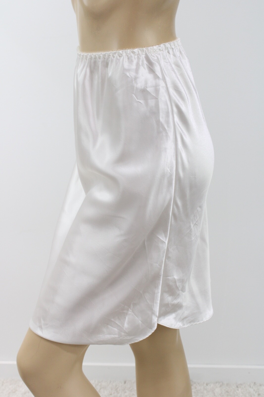 Vintage Farr West Half Slip sz S White Glossy Shiny soft Satin USA EUC