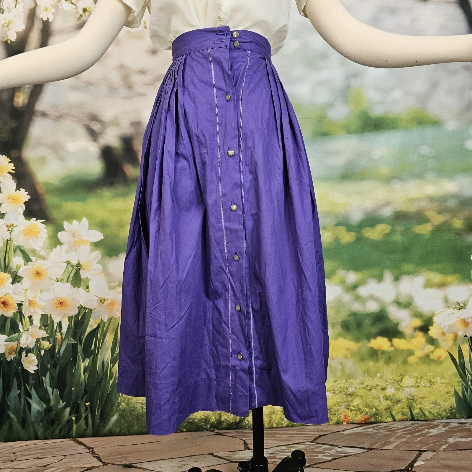 Vintage 1950s Skirt Button Front Purple Pleated Midi Circle Skirt Pinup