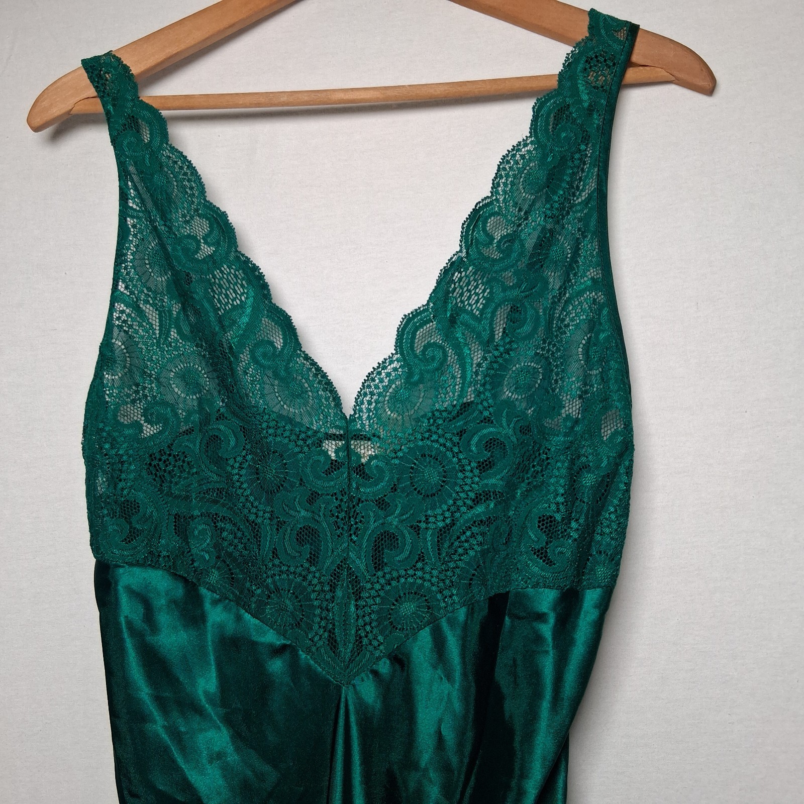 Vintage 1990s Victorias Secret Nightgown Small Emerald Green Lace Satin Intimate