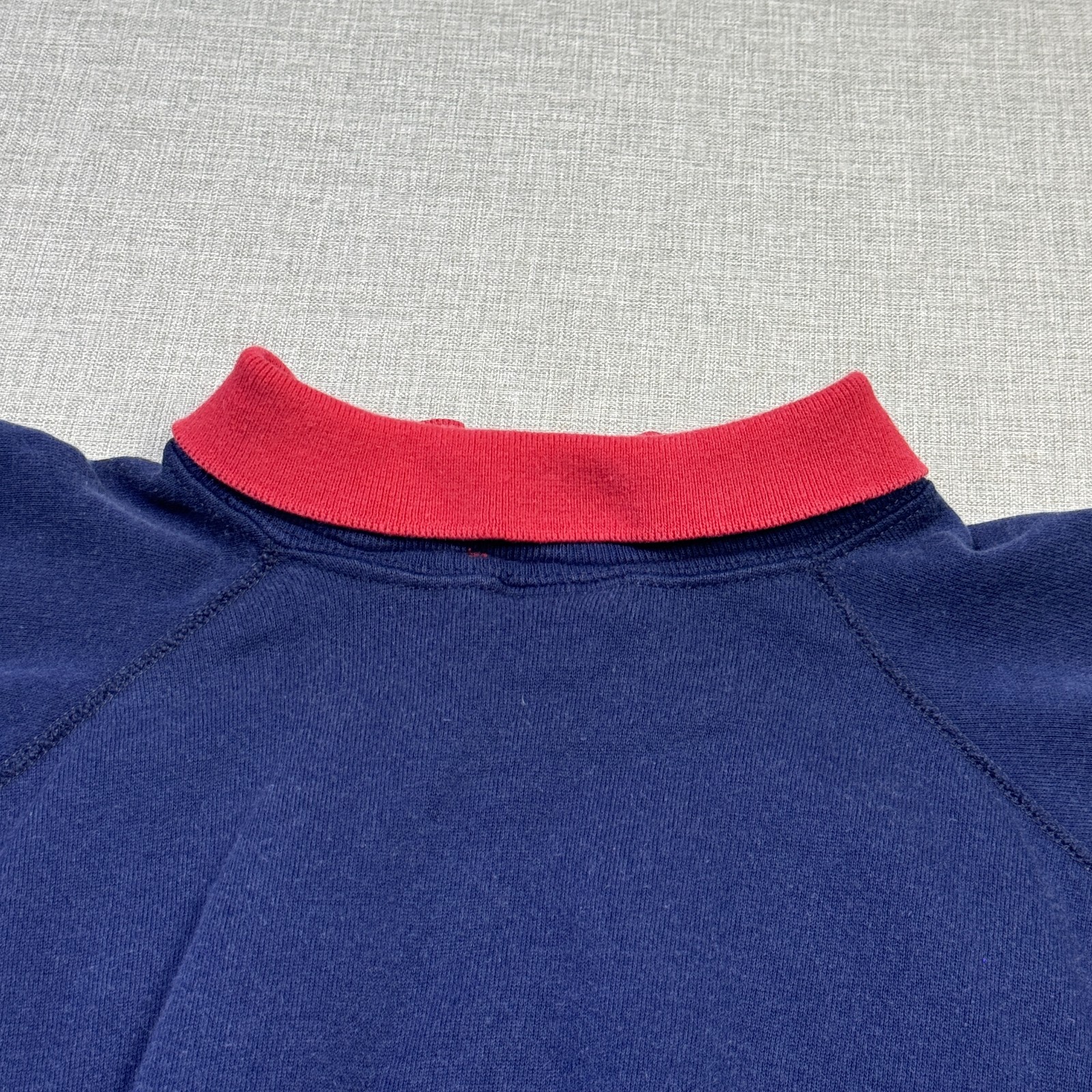 J.E. Morgan Fleecewear Vintage Sweatshirt Womens Large Blue Collared Apples
