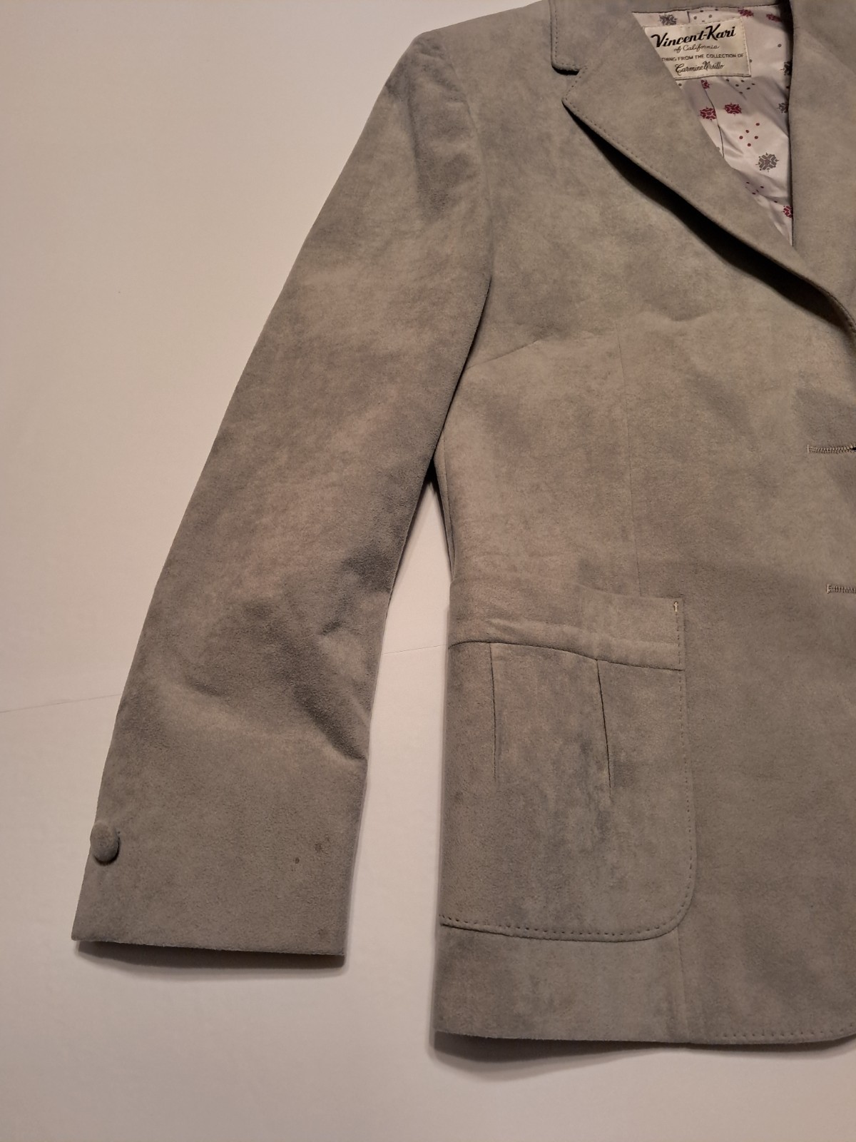Vintage Vincent-Kari of California Women’s Grey Ultra Suede jacket