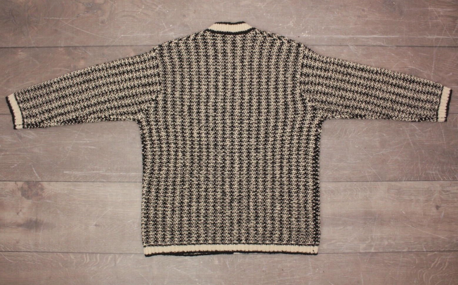 VTG Women’s 90s Black & White Knit DKNY Cardigan Sz L 1990s Donna Karan
