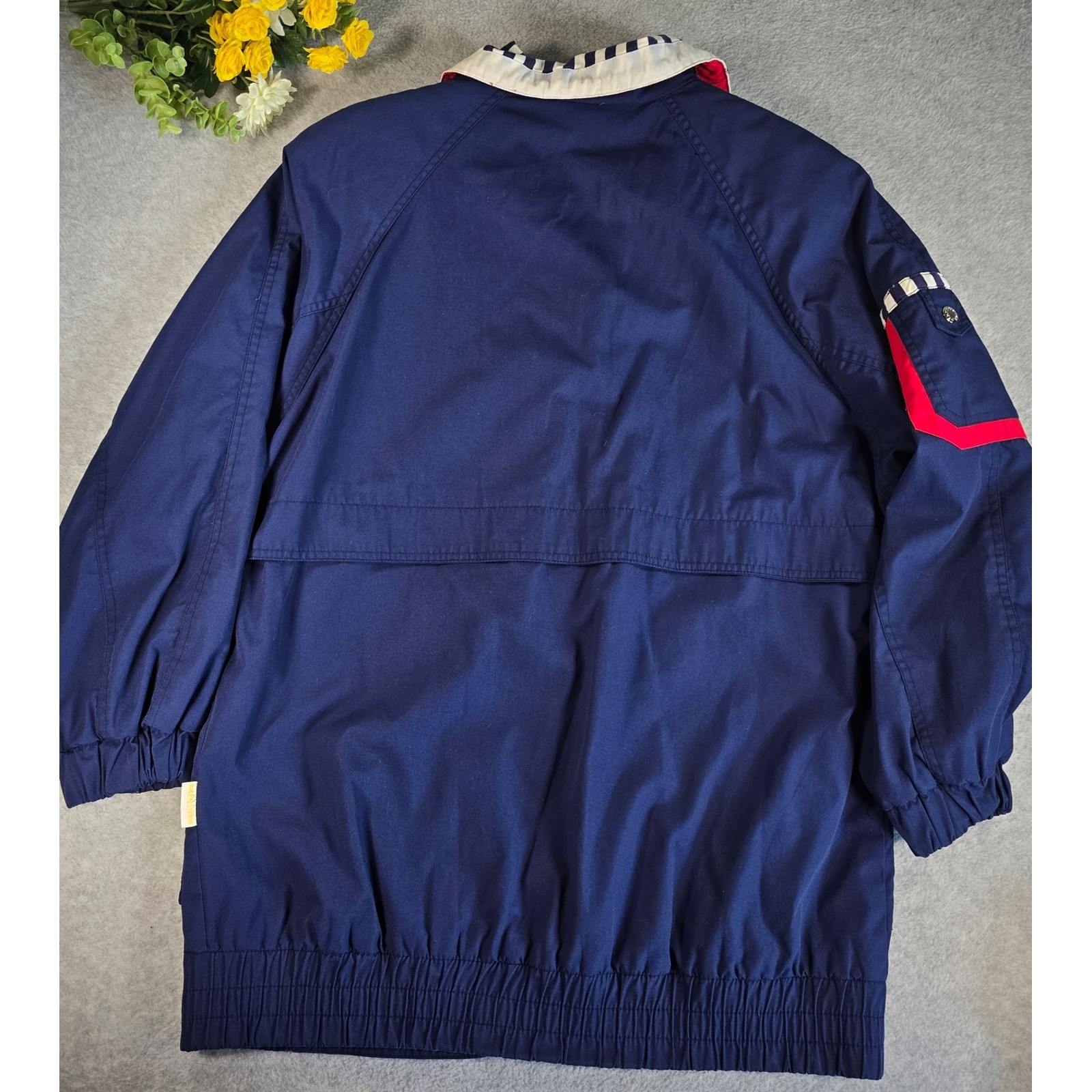Vintage Innovations by IZZI Navy Blue Nautical Striped Windbreaker Jacket Small