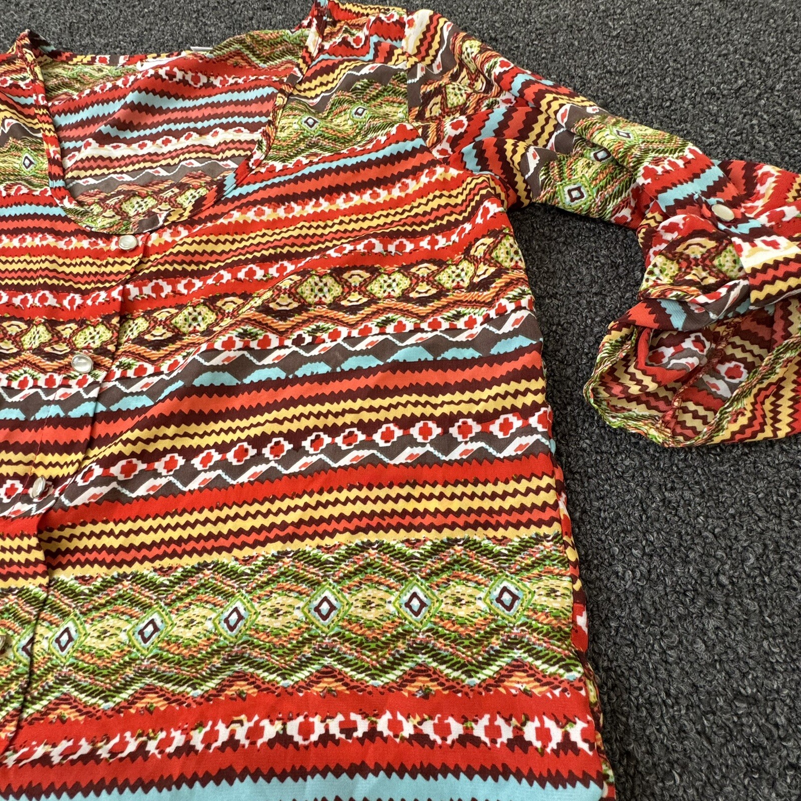 Jody California Blouse Top Shirt Size Large Geometric Boho Festival Vintage