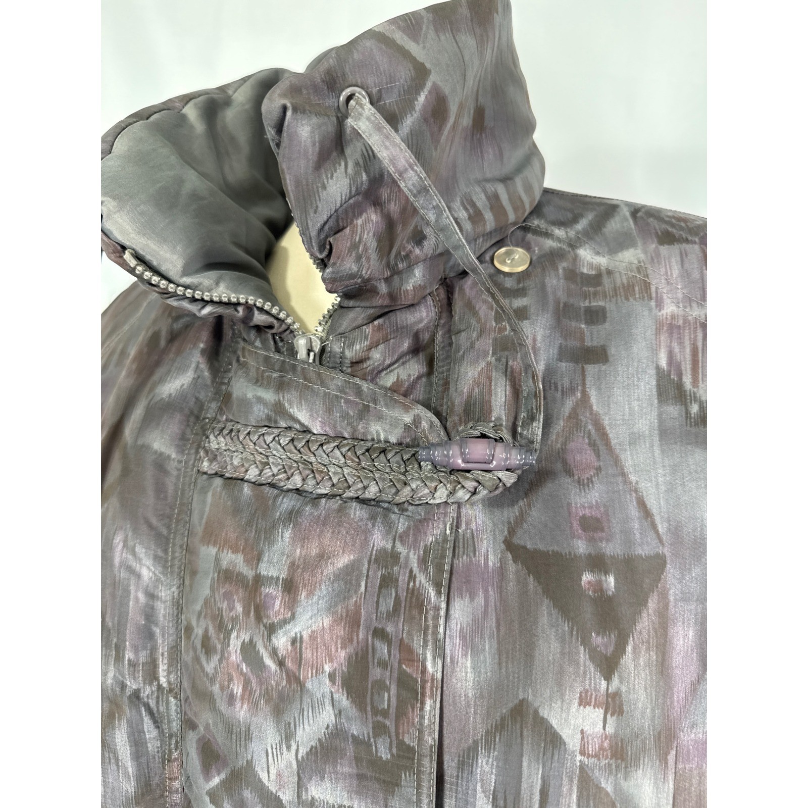 IZZI Vintage 90s 80s Puffer Jacket Geometric Ikat Print Purple Grey Toggle Zip M