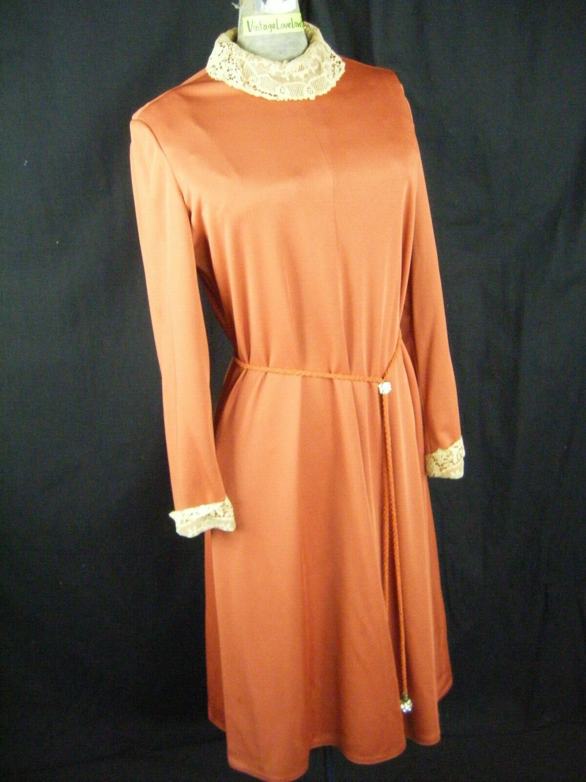 JAMES DAUGHERTY Vtg 70s Brown Knit Dress w/Antique Lace Collar & Cuffs-Bust 40/M