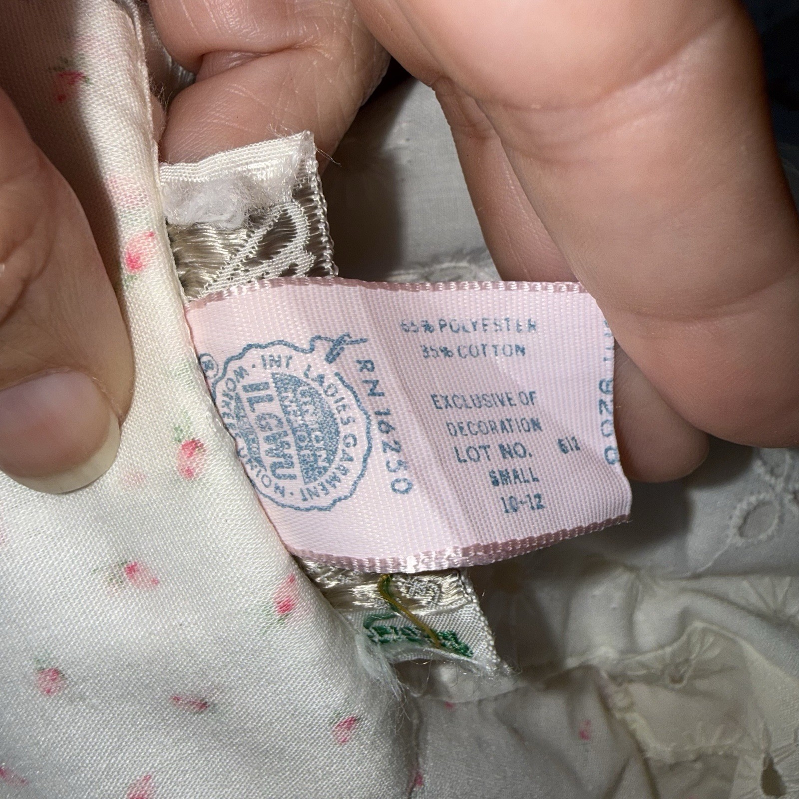 Vintage Eyelet Bib Rosebud Maxi Nightgown Pink Ribbon 1960’s Sz S/M Cottage Core