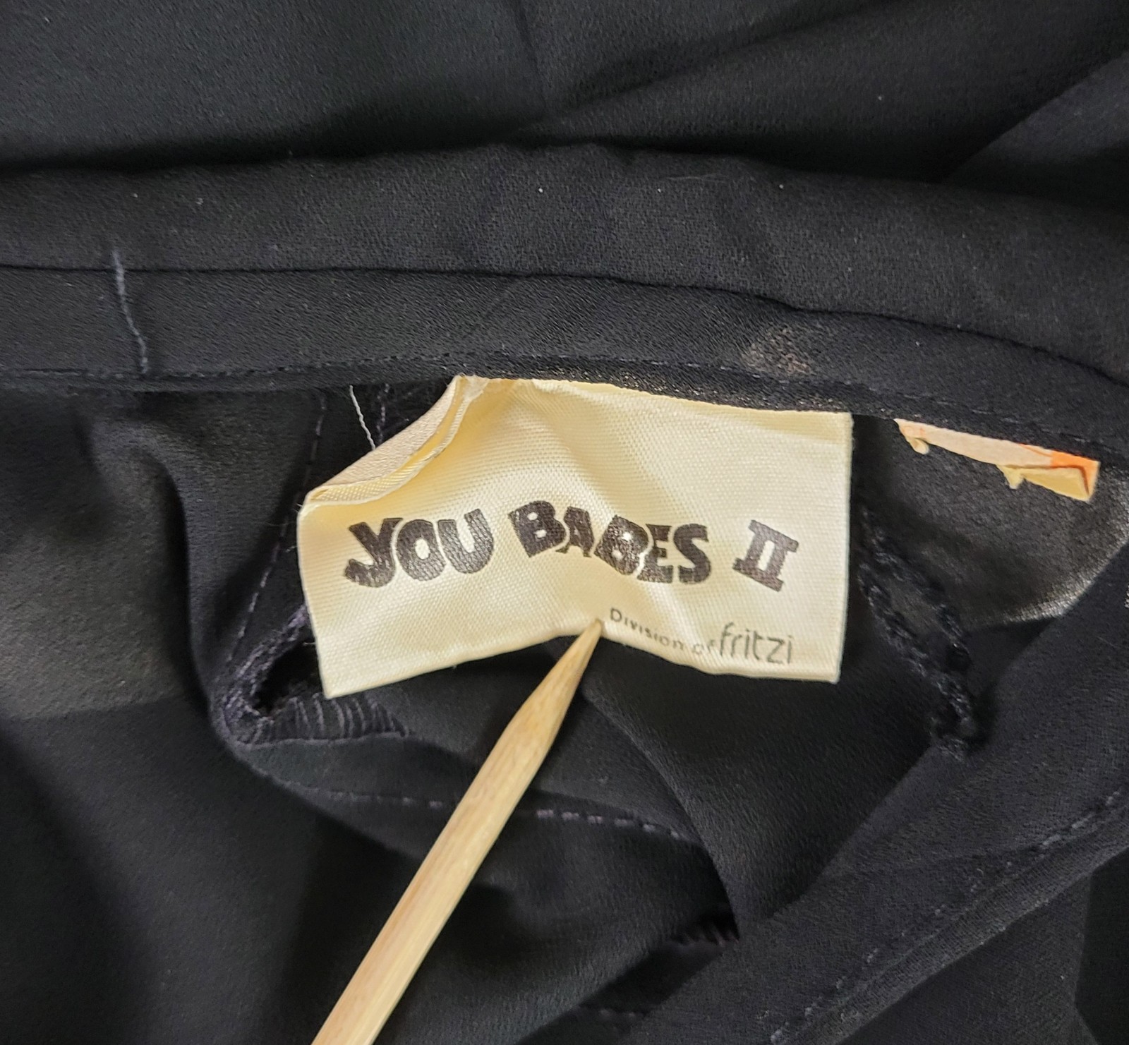 Vintage You Babes 2 Black Shift Dress w White Undercollar & Red Tie Size XS/S?