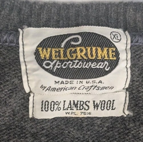 Vintage 1950s Welgrume V-neck XL Lambs Wool Sweater USA Sportswear Grey Made USA