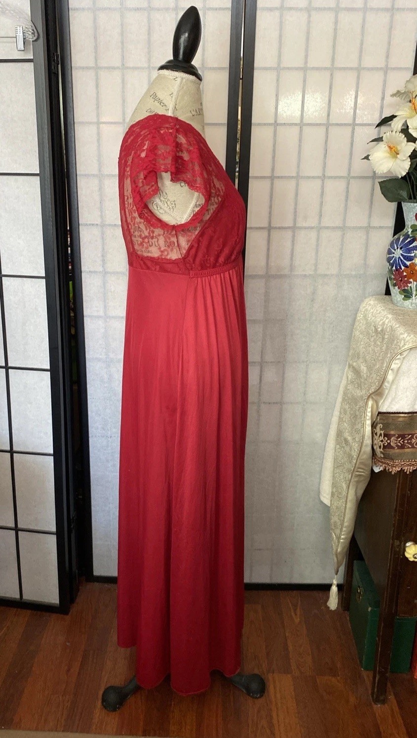 Vintage 50/60s ILGWU (USA) Mauve-Red Maxi Gown & Robe Set-M Luxurious Romantic