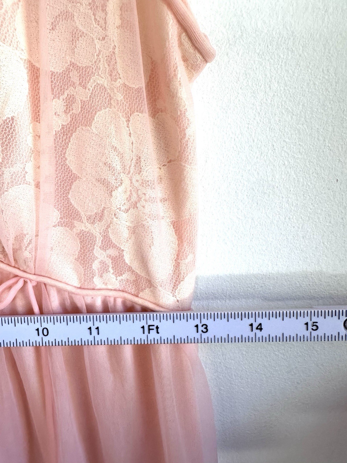Vintage Miss Elaine Pink Nightgown gown Size Small lace trim timeless Babydoll