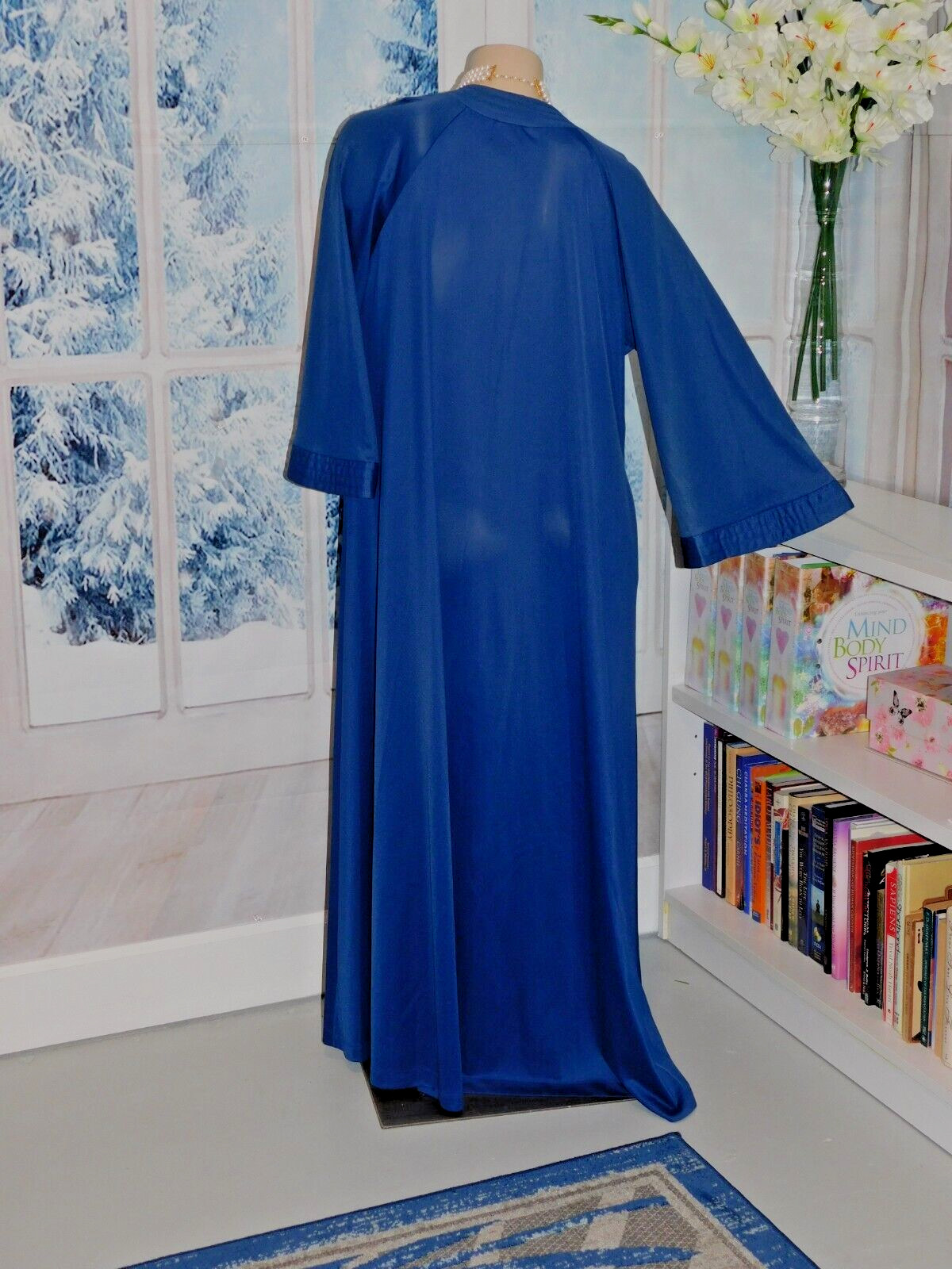 M Gilead Navy Blue Zipper front Robe Lingerie Side Pocket Excellent