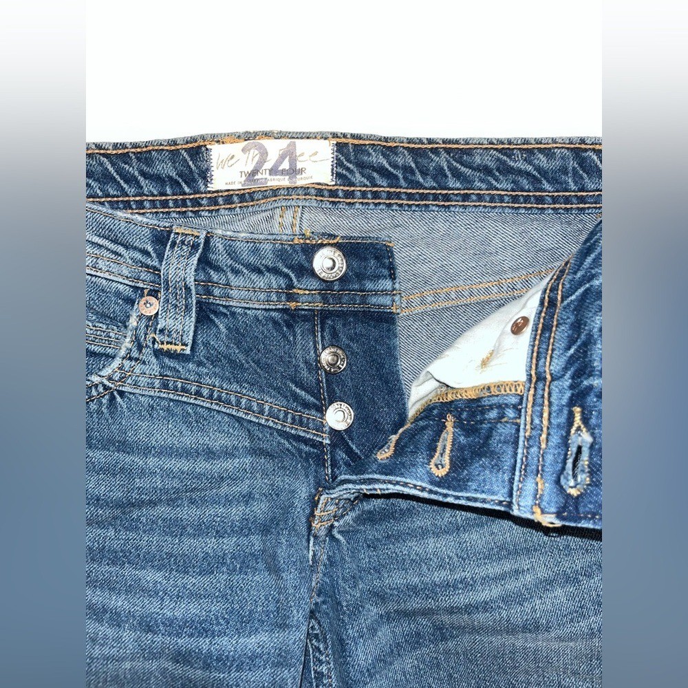 Free People- We The Free Jeans Size 24 Button Fly 100% Cotton Vintage Wash