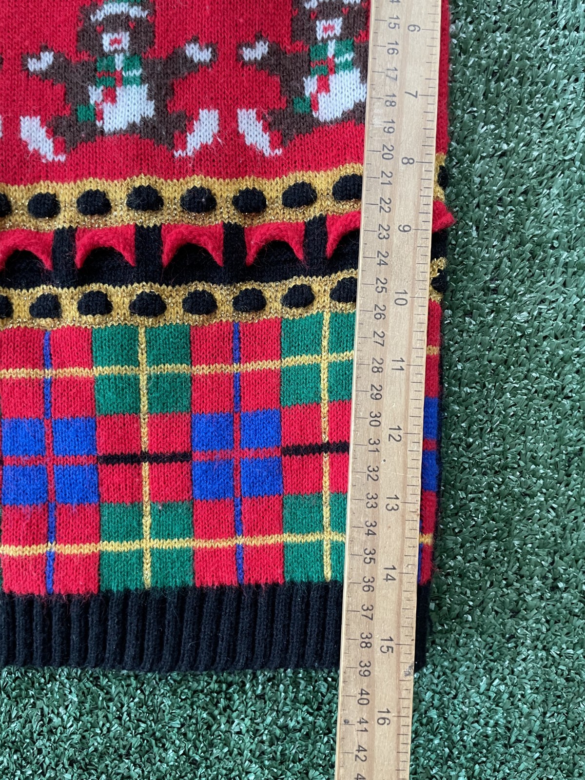 Knitwaves Sweater Knitted Christmas Bears Gifts Size Large 7575 Multicolor VTG