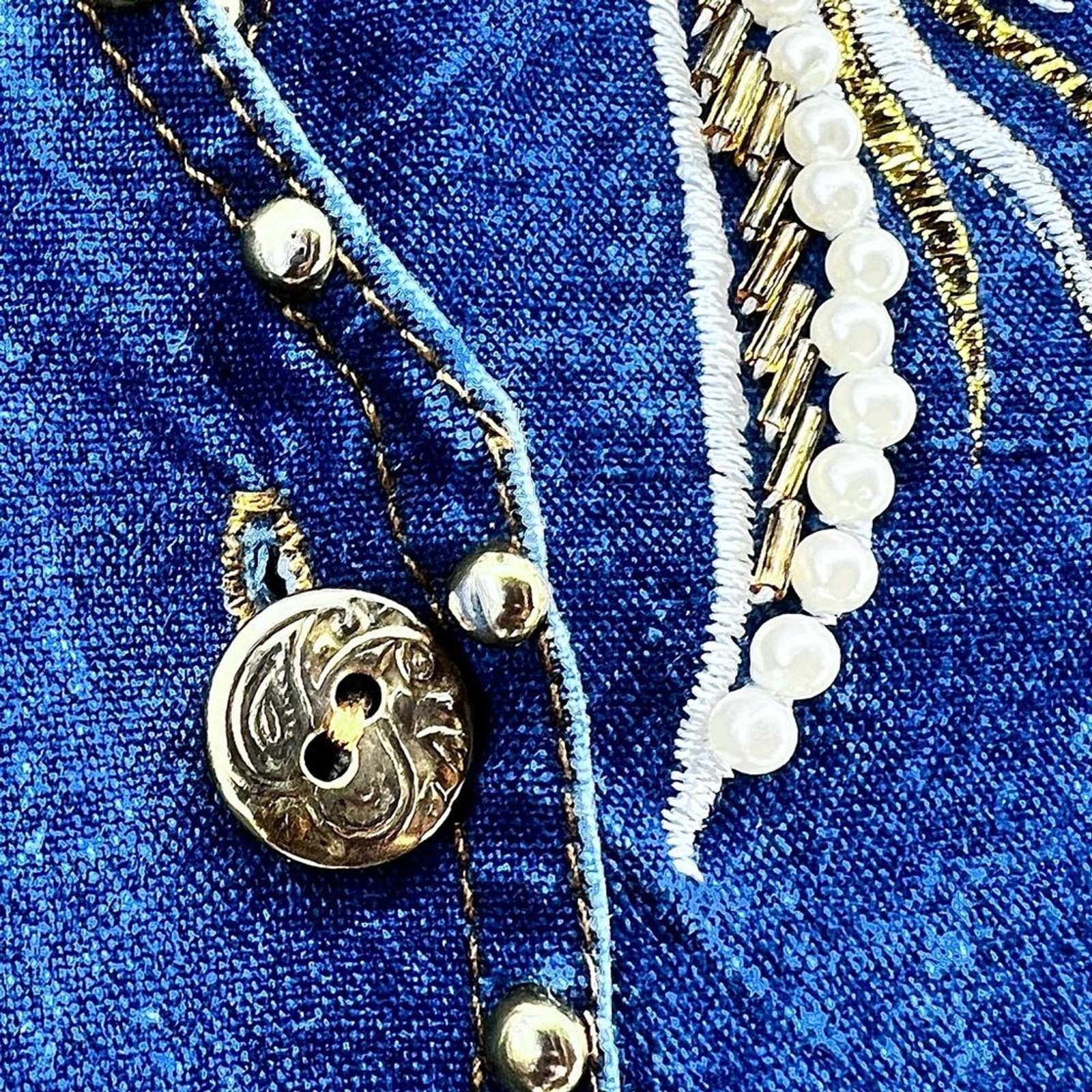 Vtg Pretty Bleu Gold Embellished Western Denim Jean Vest Sz L Beaded Embroidery
