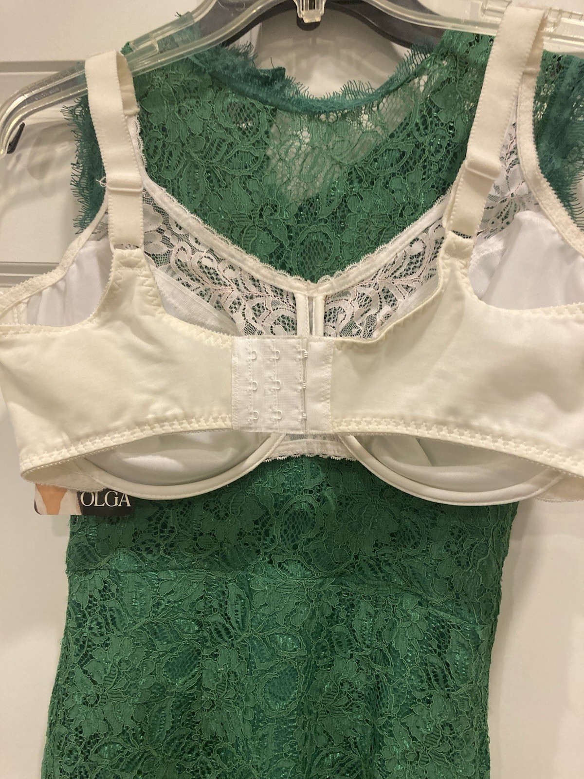 OLGA behind SEMI SHEER 33553 UNDERWIRE BRA 38DDD VINTAGE white new seamless
