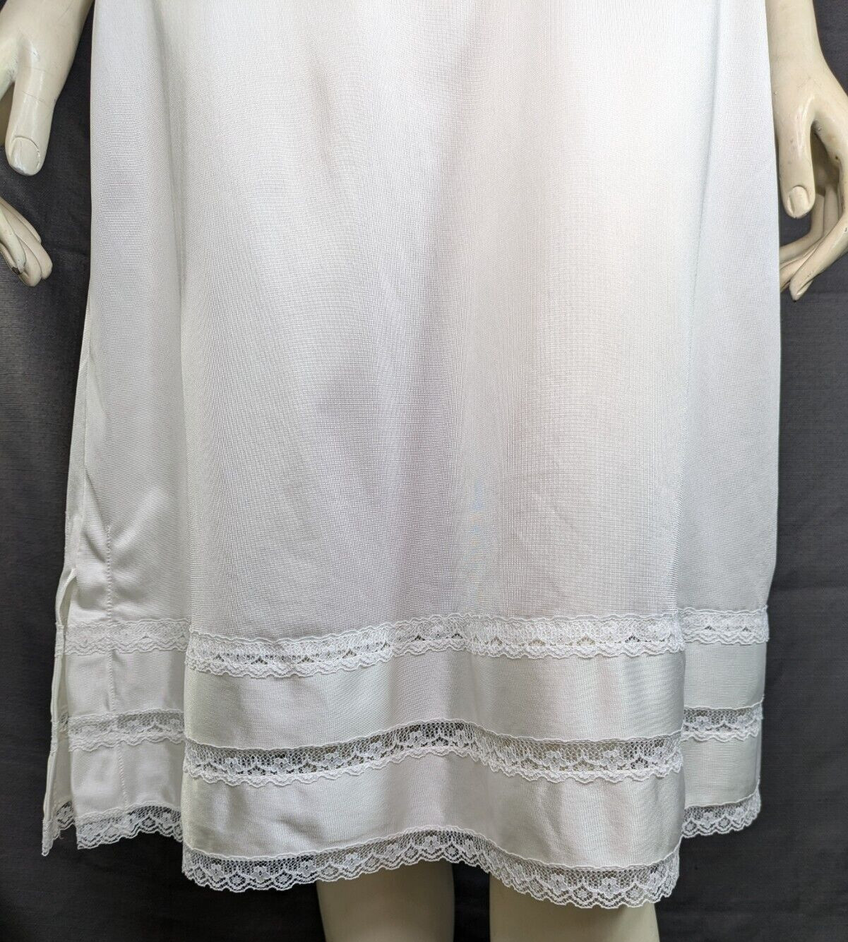 Vintage Sears Half Slip Lingerie Lace Nylon Undergarments White Anti Cling M