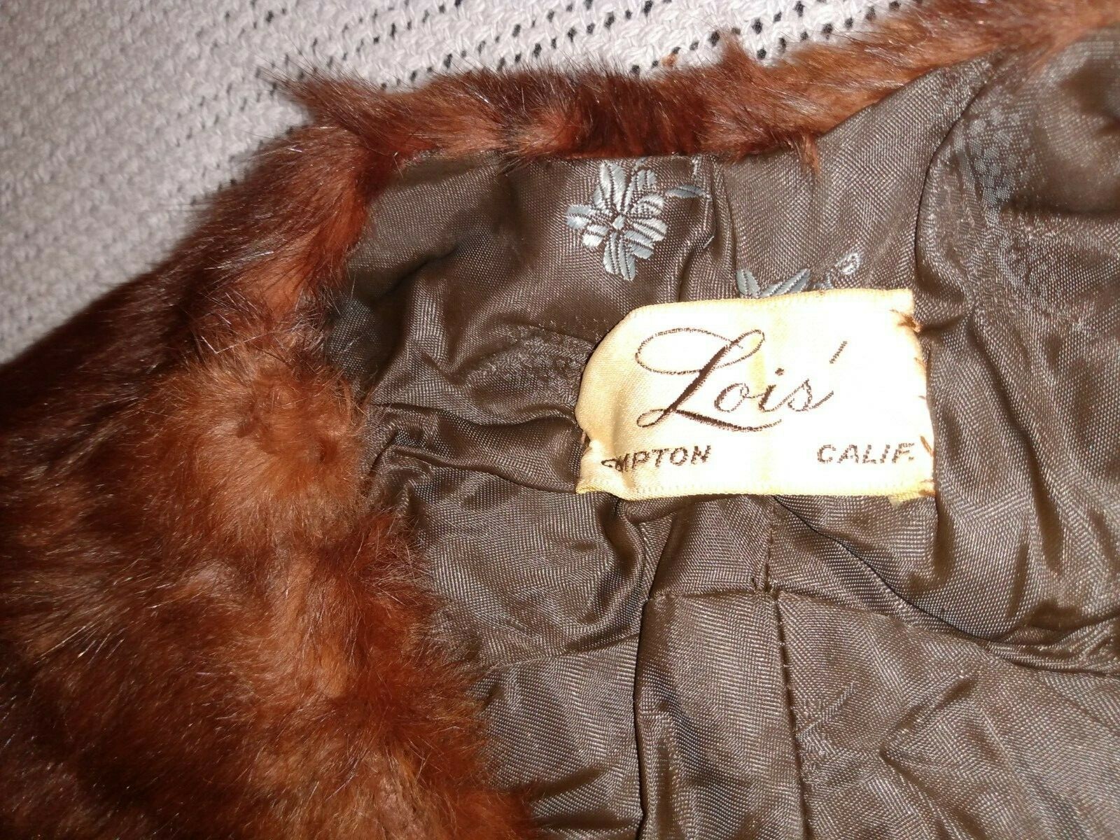 Vintage Fur Stole Wrap Mink or Chinchilla perhaps.