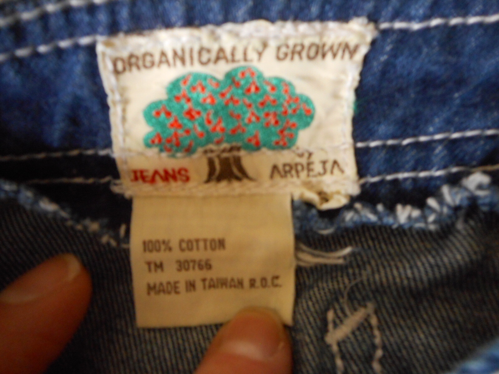 Vintage 1970’s Jeans Organically Grown size -0 waist 22″ Star Waist Band 2XS