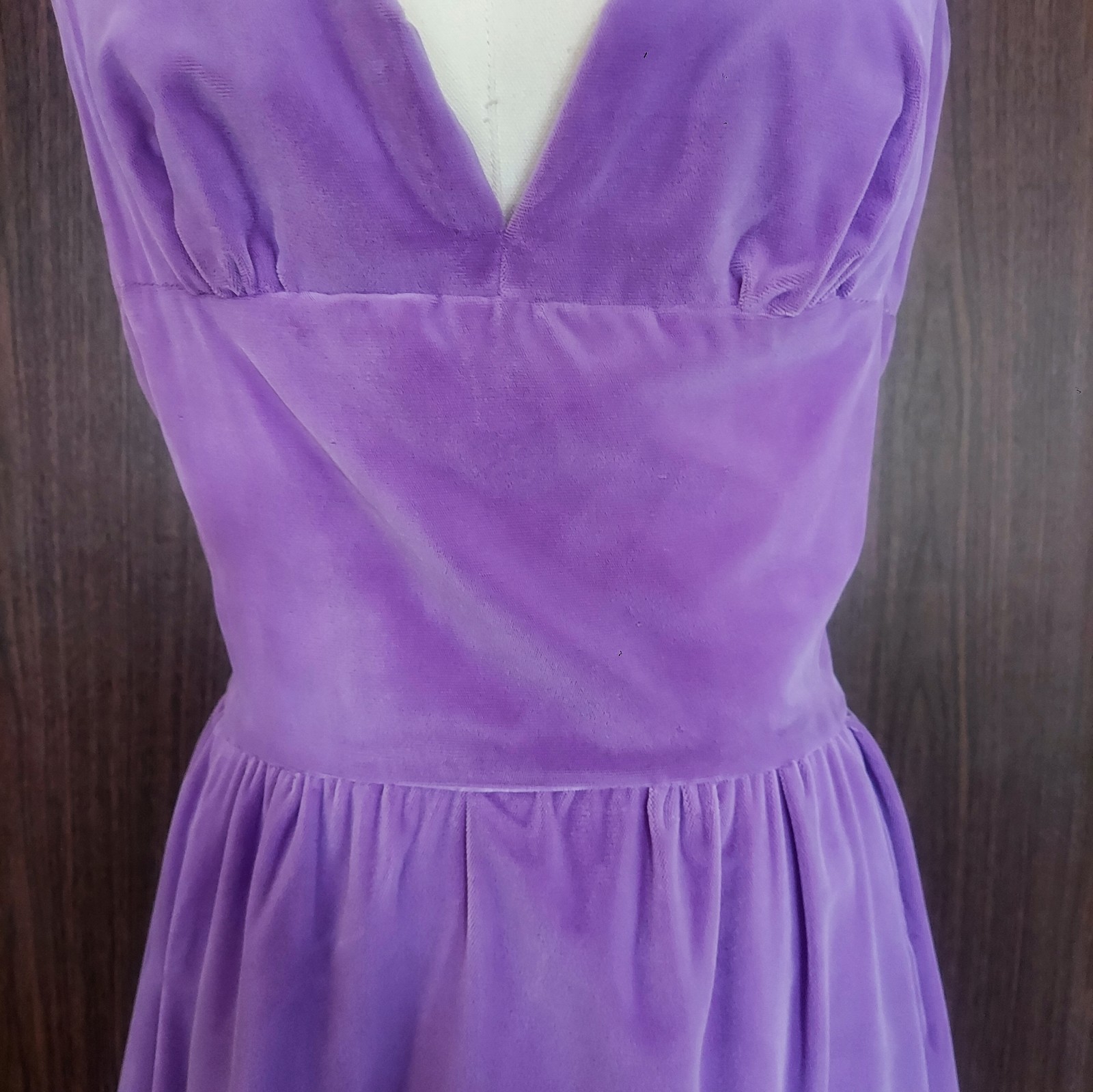 Vintage 1960s lavender velvet cocktail Marilyn Monroe Bombshell Pinup dress