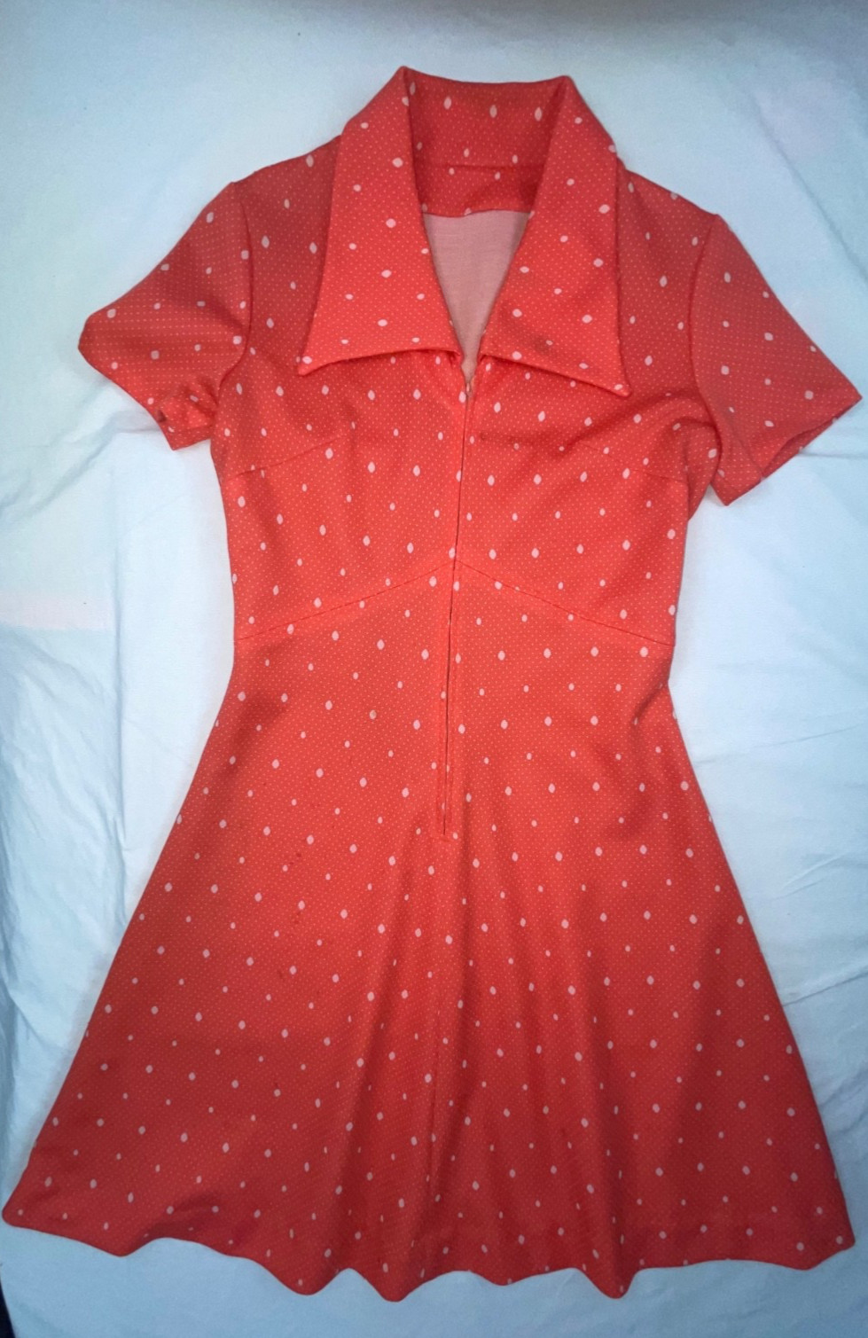 VTG 60S 70S WOMENS M POLYESTER RED POLKA DOT DISCO RETRO MOD ZIP FRONT DRESS