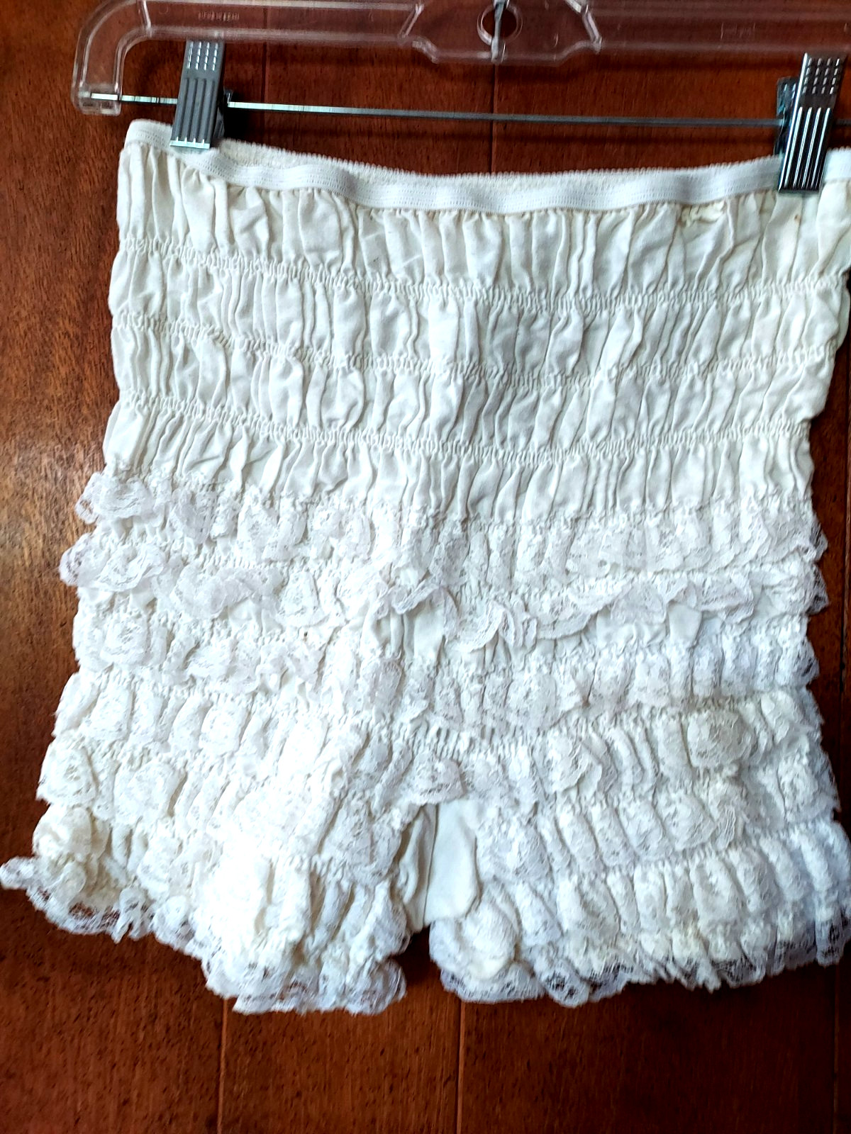 Vintage Sam’s ivory Bloomers large Ruffle Rhumba Pettipants Square Dance Shorts