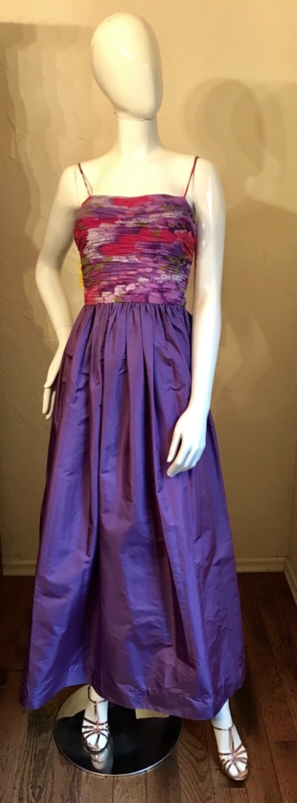 VINTAGE 1960’s Vera Hicks Mod Purple Satin Evening Gown Dress S New with tags