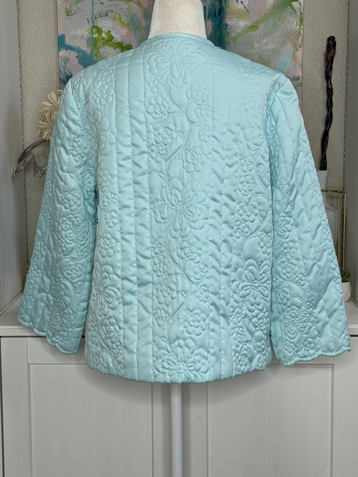 Vintage House Coat Quilted Blue Large Snap Closure *Read Description* Bedroom