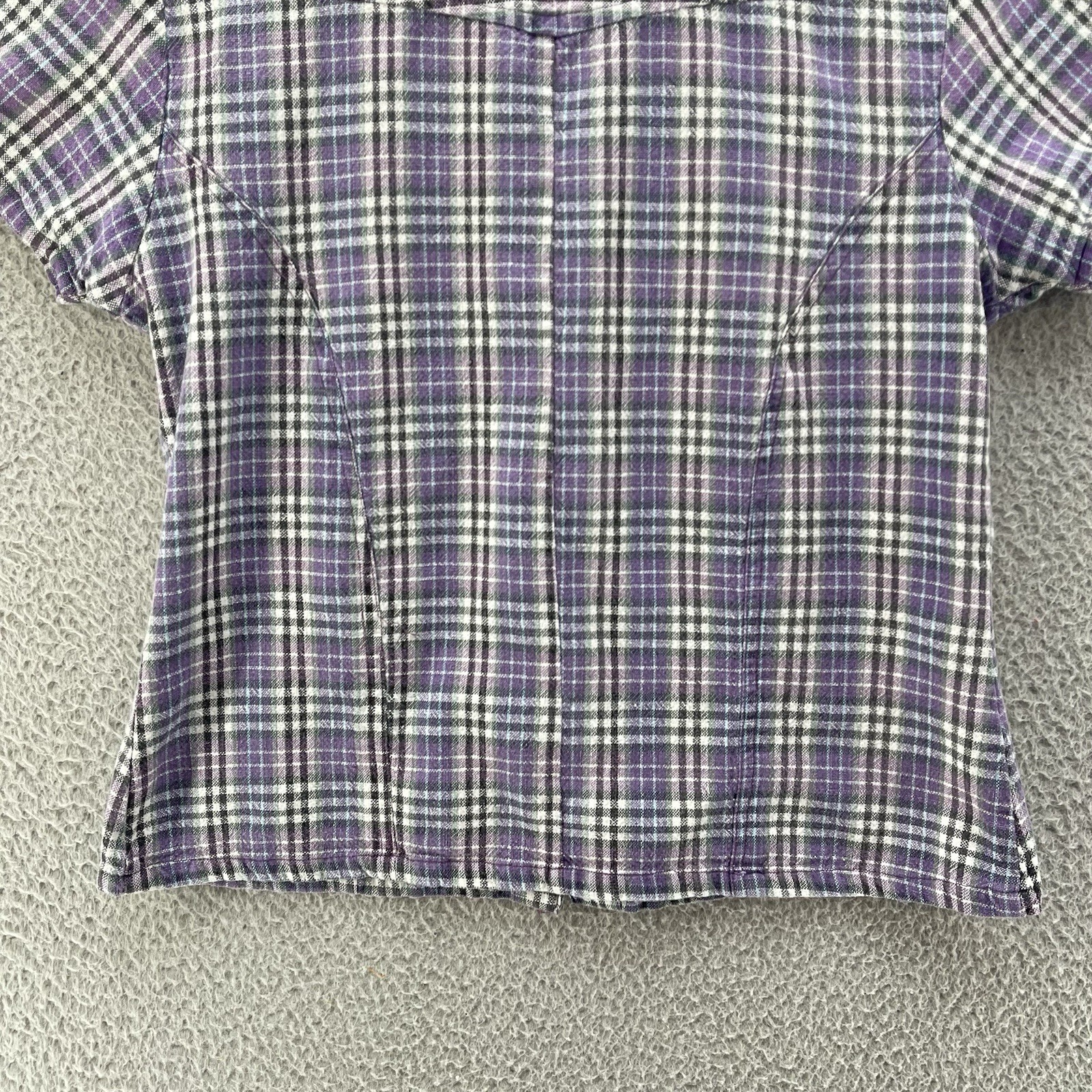 Vintage Quizz New with tags York Snaps Up Shirt Women Medium Crop Petite Purple*