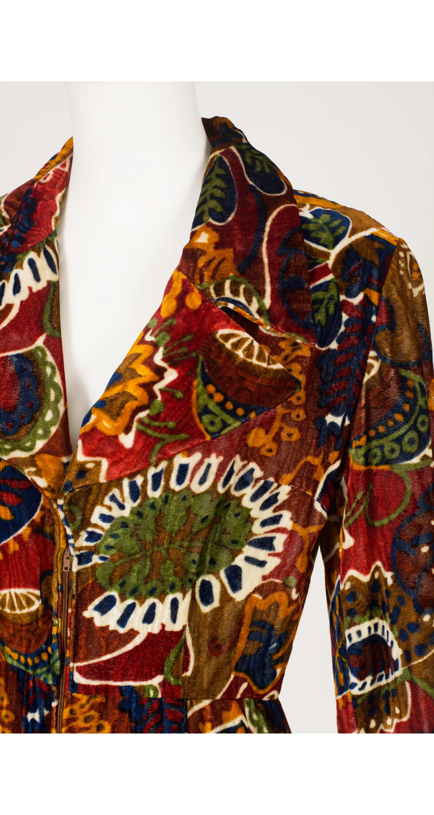 Bill Blass Maurice Rentner 1960s Vintage Printed Velvet Pointed Collar Dress XS