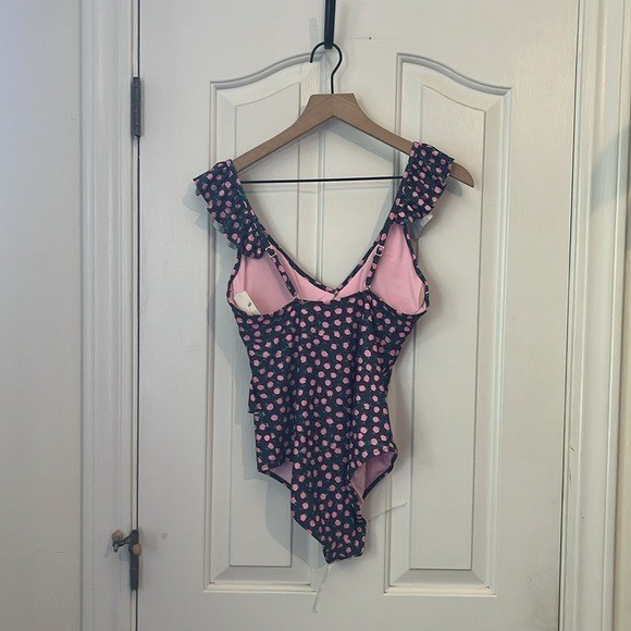 NWT Aerie | Floral Ditsy Print Ruffle One Piece Full Coverage Swimsuit Medium