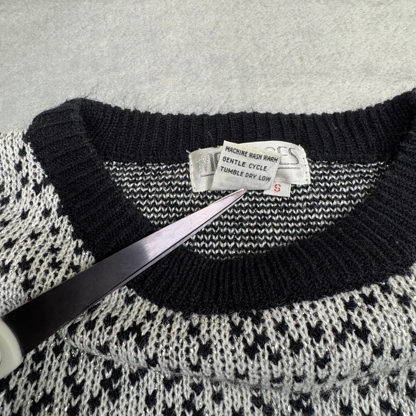 Vintage 80s Black Gray Silver Shimmer Metallic Ombre Knit Sweater Small