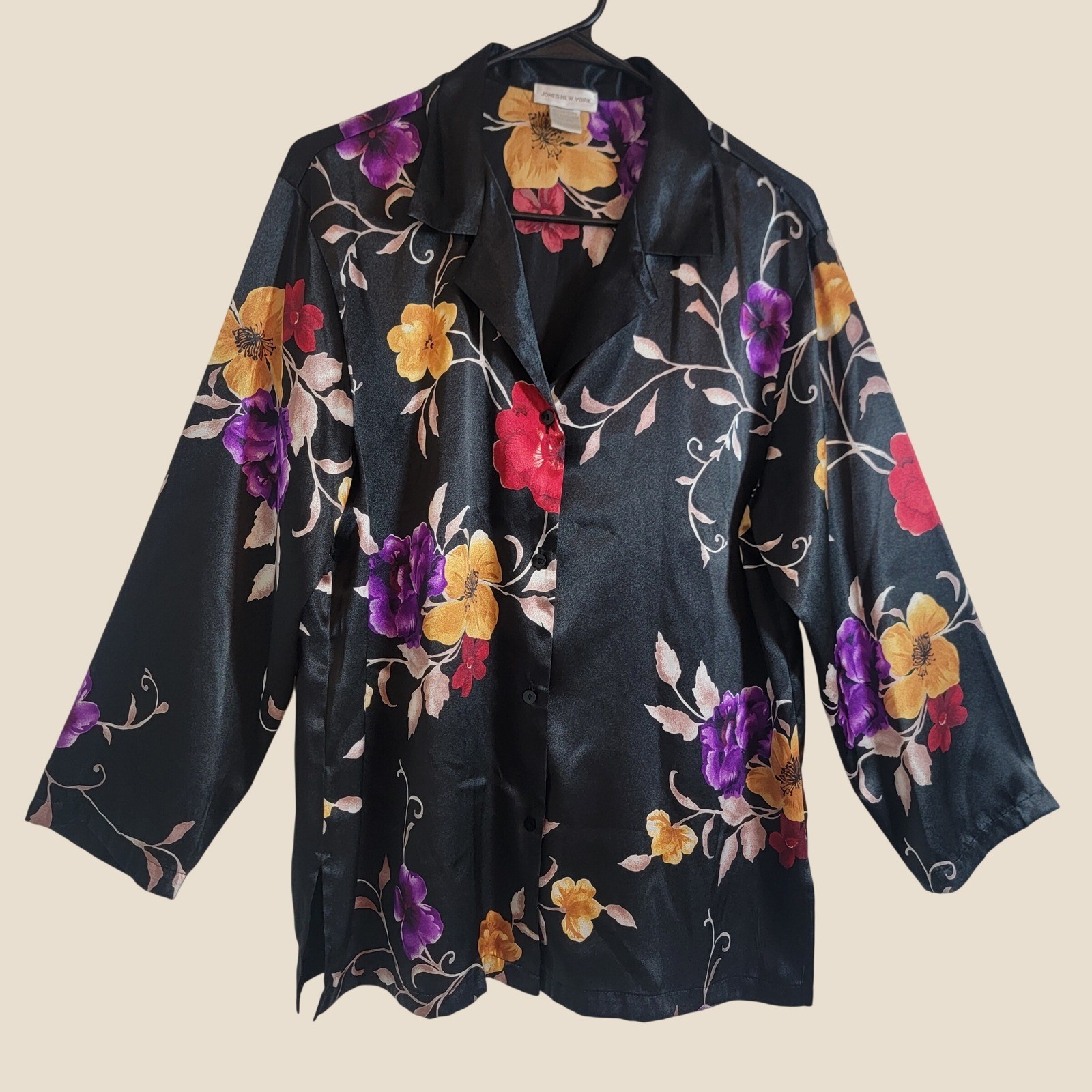 VTG Jones New York Button Down Long Sleeve Black Floral Medium Casual Work Party