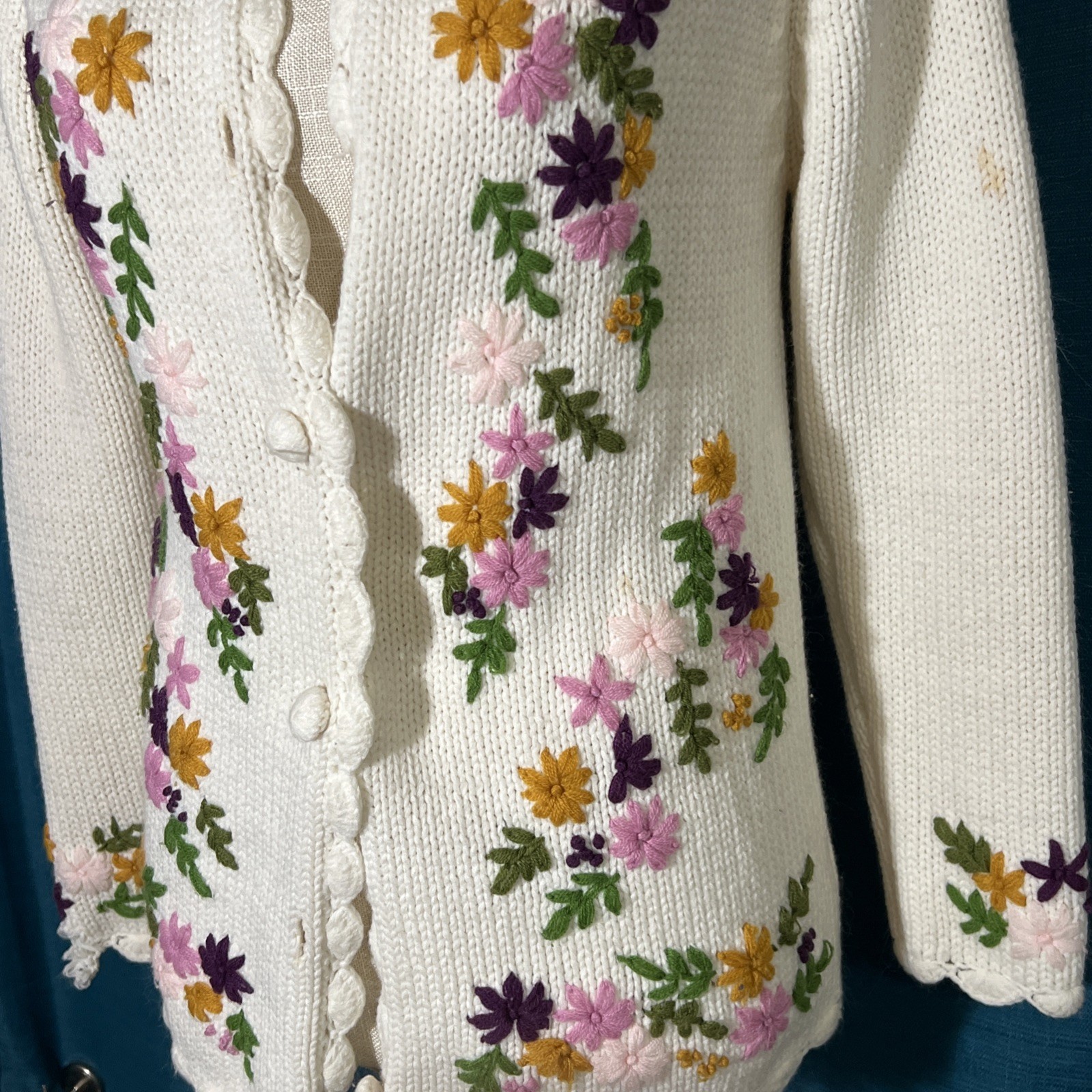 Vintage Embroidered Cardigan Sweater Floral. PLEASE READ DESCRIPTION. Needs TLC