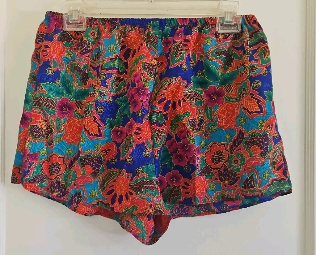 Vintage Inner Most 3 pc Short Robe and Short Set Floral in Women’s size M