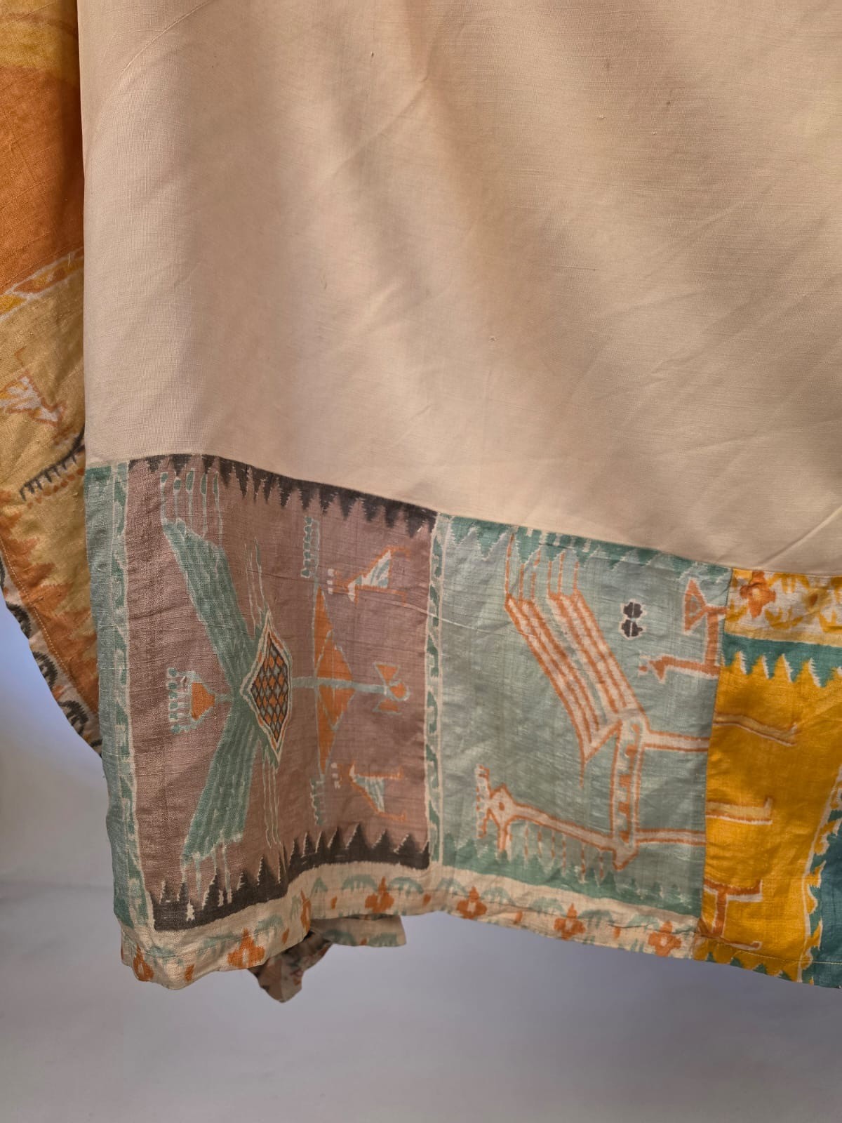 UNUSUAL 1920’S NATIVE AMERICAN INFLUENCE PRINT SILK SHANTUNG PONCHO DRESS
