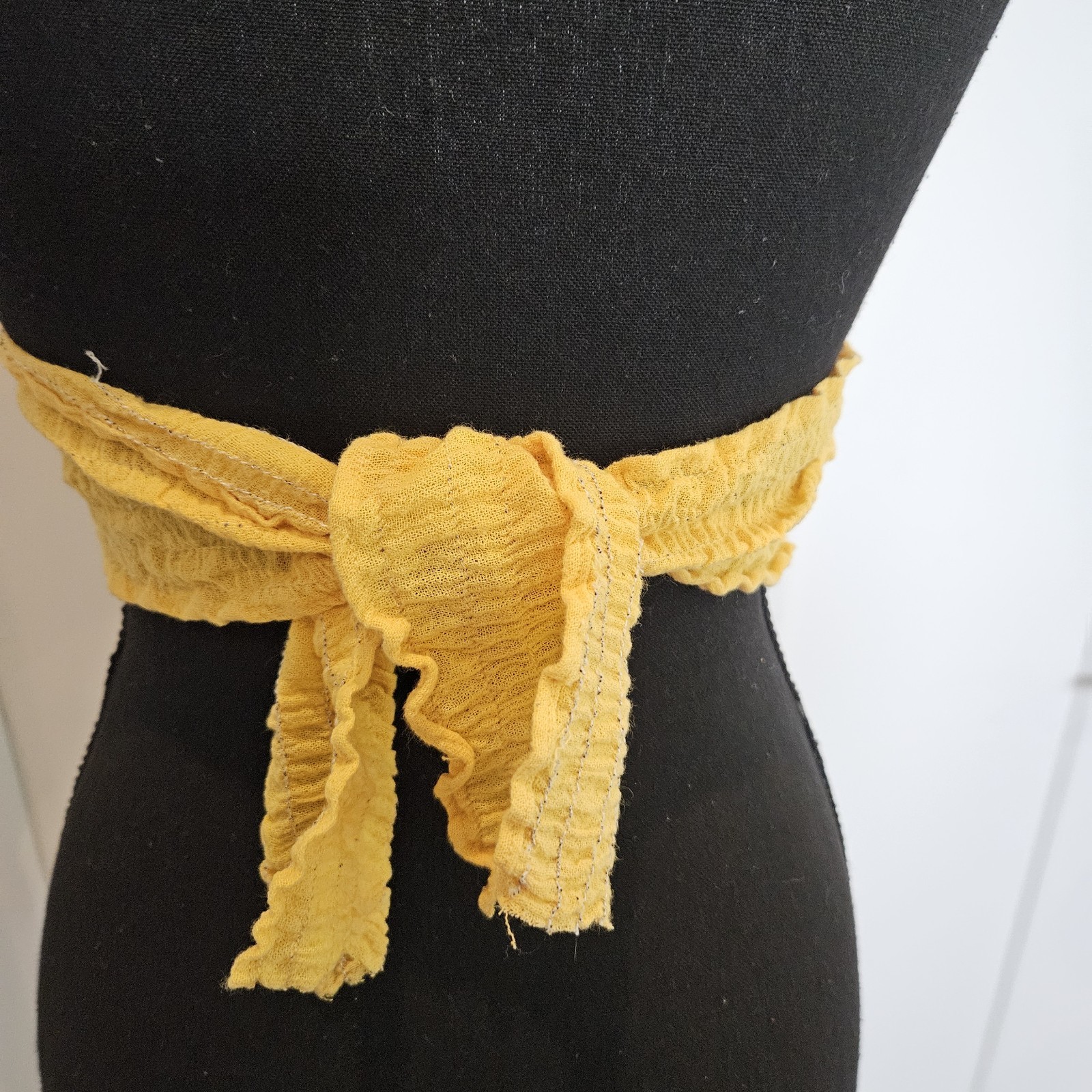 Vintage 80s 90s Women’s Medium Mustard Yellow Tie Back Crop Halter Top