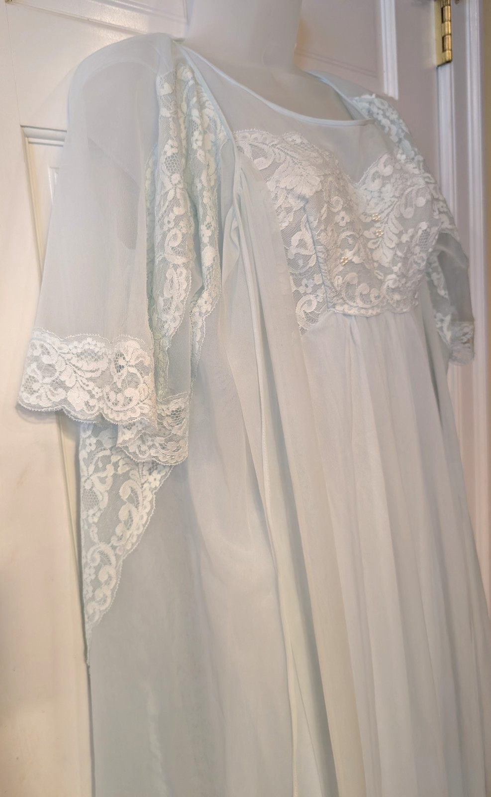 Vintage Shadowline Peignoir Nightgown Robe Set Women’s Lt Blue Chiffon Long