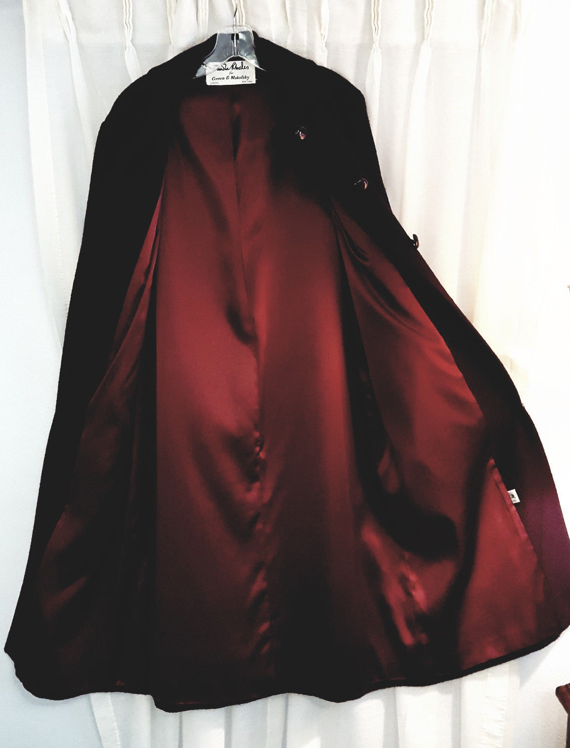 Zandra Rhodes Designer Ladies 100% Wool Coat, Vintage 1980s, Deep Burgandy Color