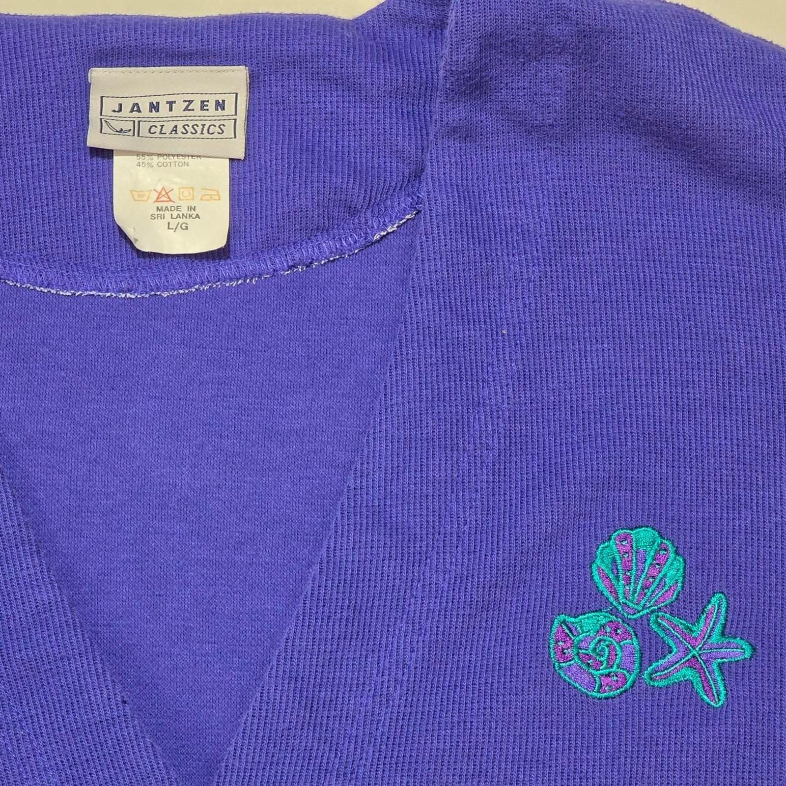Jantzen Classics women’s size large embroidered seashell and starfish cardigan