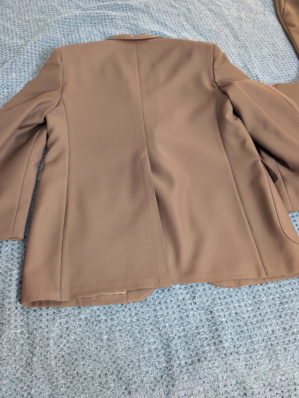 Vintage 1960’s Roberts Southern California 3-piece Suit Brown 40R /Pants 32×25.5