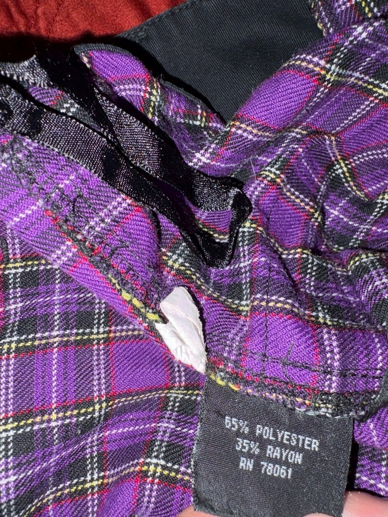 Y2K Tripp NYC 1 purple Tartan Plaid Skinny Capri Pants D ring & Metal Grunge Zip