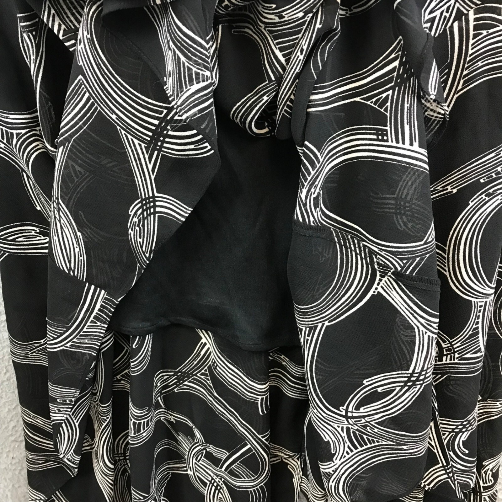 VINTAGE 90s does 30s Black and Ivory Print Drop Waist Handkerchief Dress Size 12