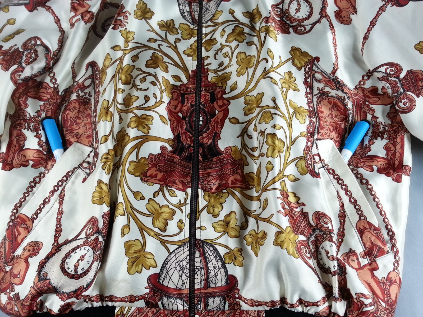 Vintage Retro 90’s Style Long Sleeve Jacket Korea Globe Florentine Pattern
